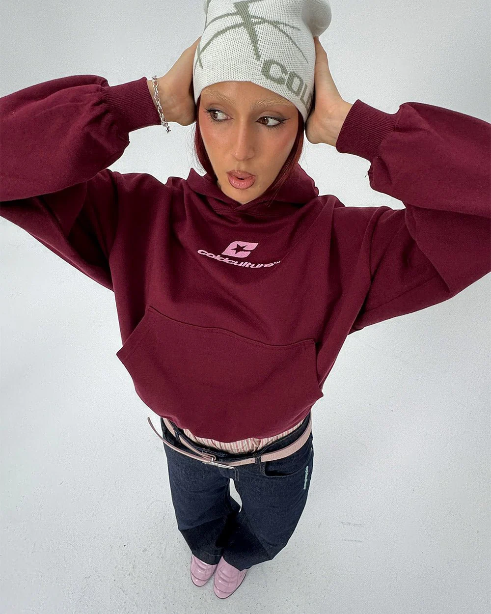 CURVED HOODIE WINE RED - Image 8