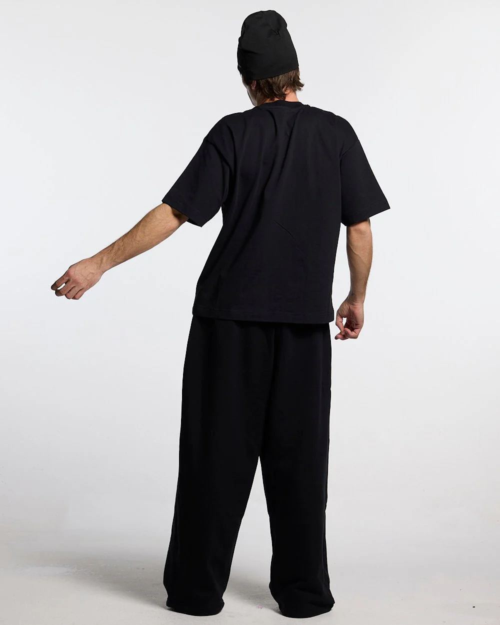 SCRIPT TEE BLACK - Image 4