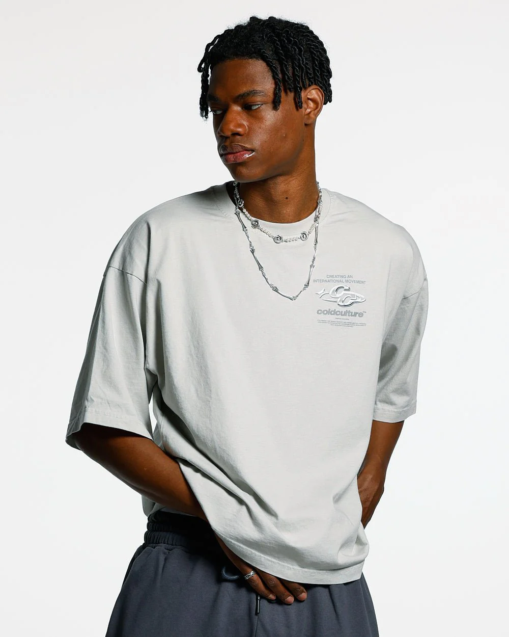 SPARKLY TEE LIGHT GREY - Image 4