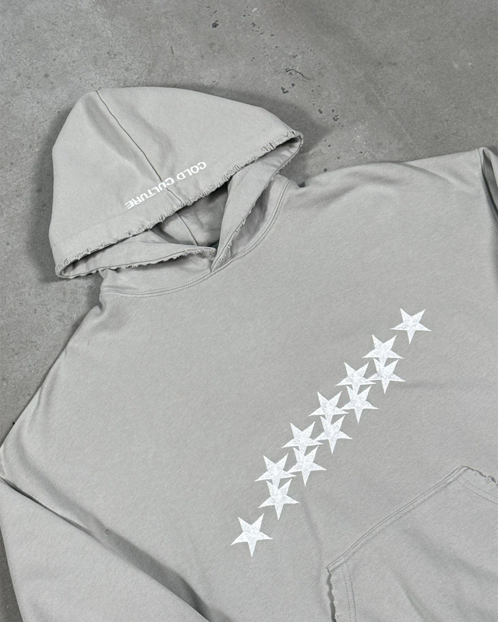 STARS HOODIE PALE GREY - Image 9